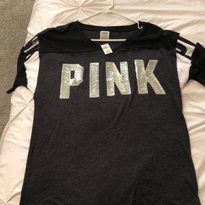 pink shirt